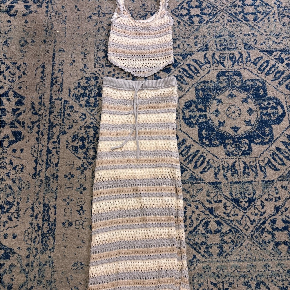 Knit skirt and top with lining